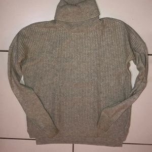 Theory Cashmere Turtleneck Sweater